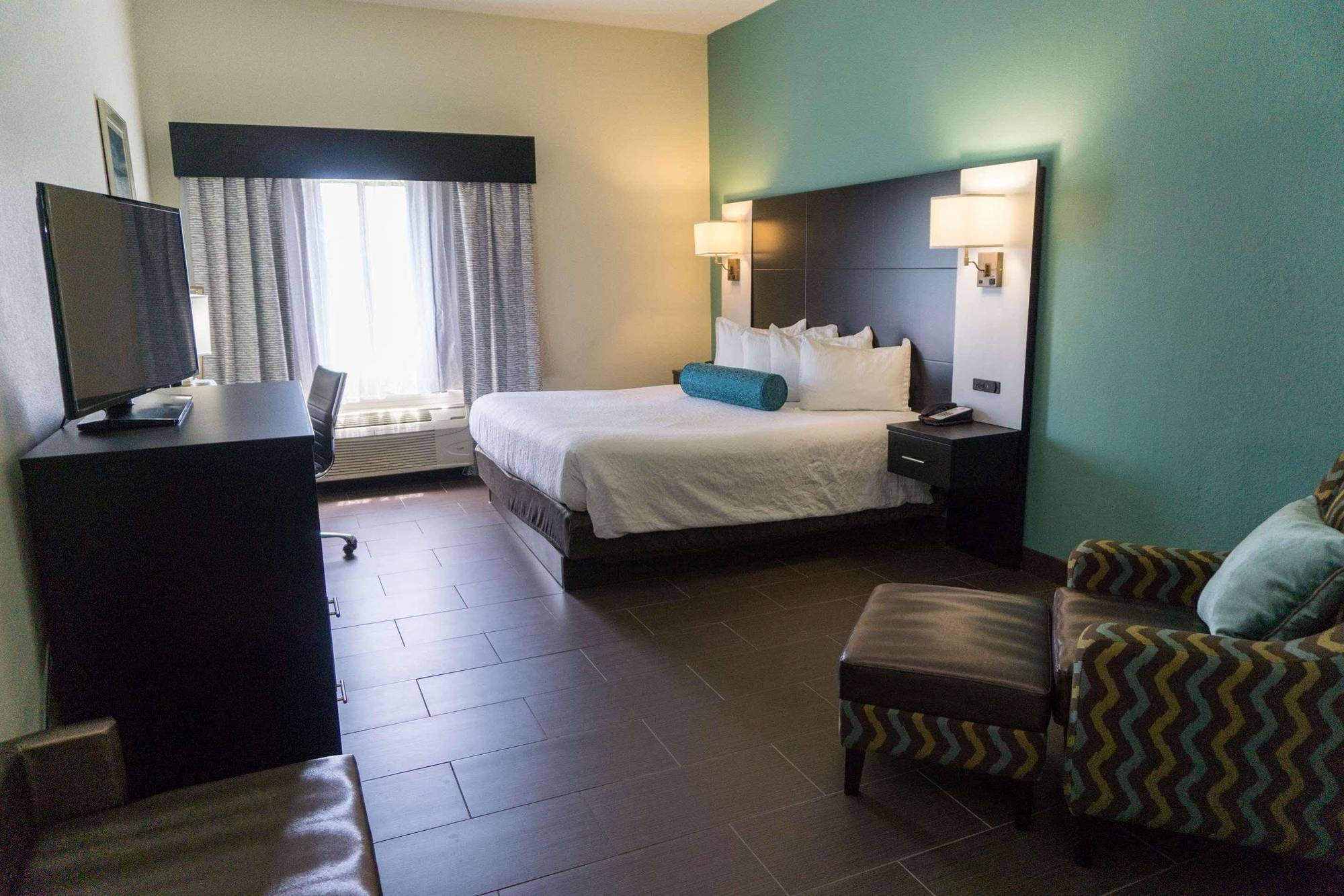 Best Western Mayport Inn And Suites Atlantic Beach Exterior photo